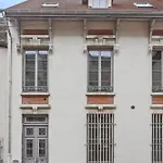 Bed and breakfast The Purple Courtyard Beaune (Cote d'Or)