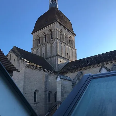 The Purple Courtyard 3* Beaune