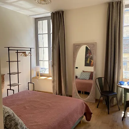 Bed & Breakfast The Purple Courtyard 3*
