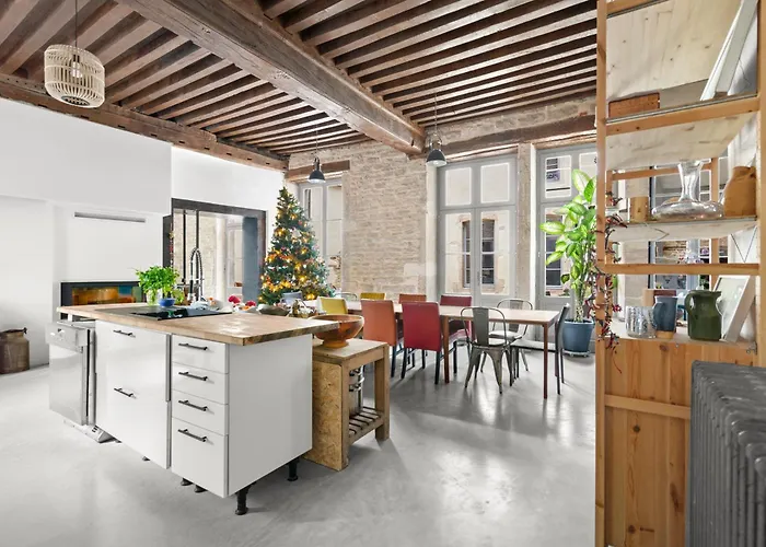 The Purple Courtyard Готель типу 