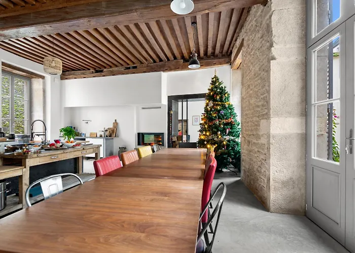 The Purple Courtyard Готель типу 