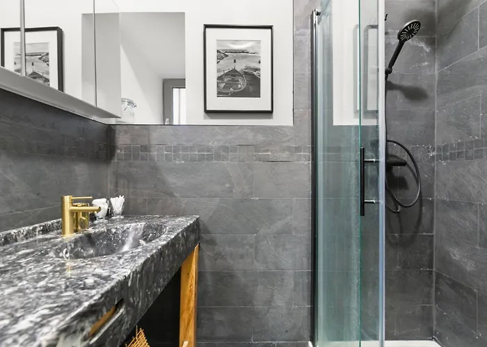 The Purple Courtyard Готель типу 